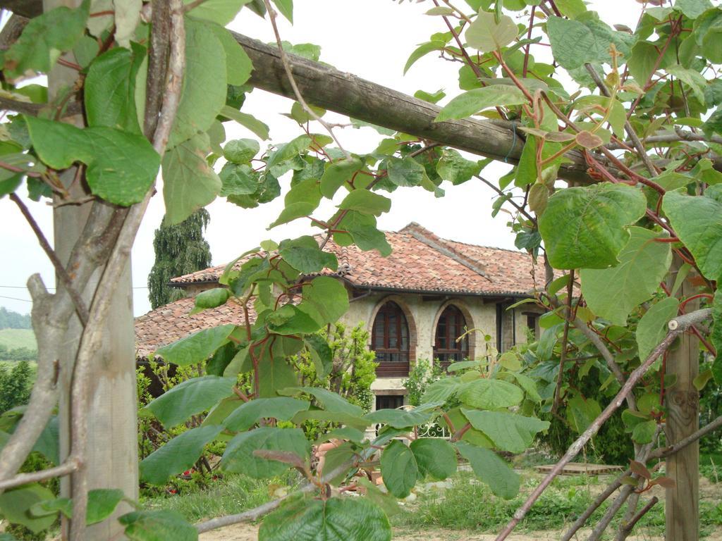 B&B Il Sogno Cossano Belbo Luaran gambar